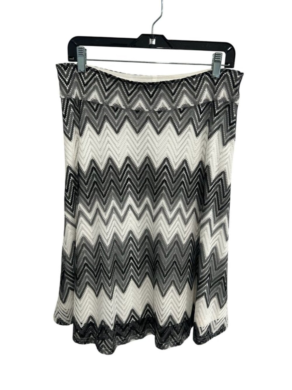 Zac & Rachel Medium Petite Chevron Knit Skirt Black White Minimalist Retro